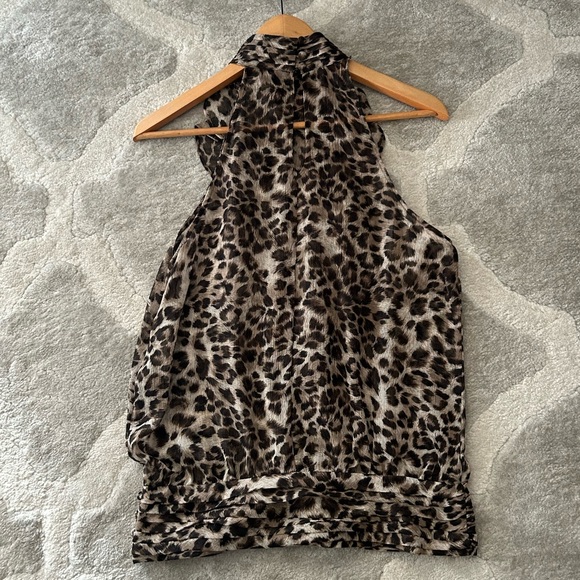 Ladies Forever 21 leopard top - Picture 3 of 6